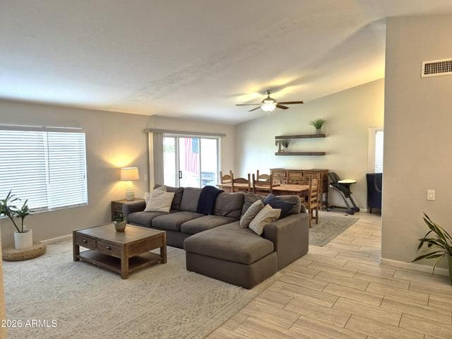 633 E IRONWOOD Drive, Chandler, AZ