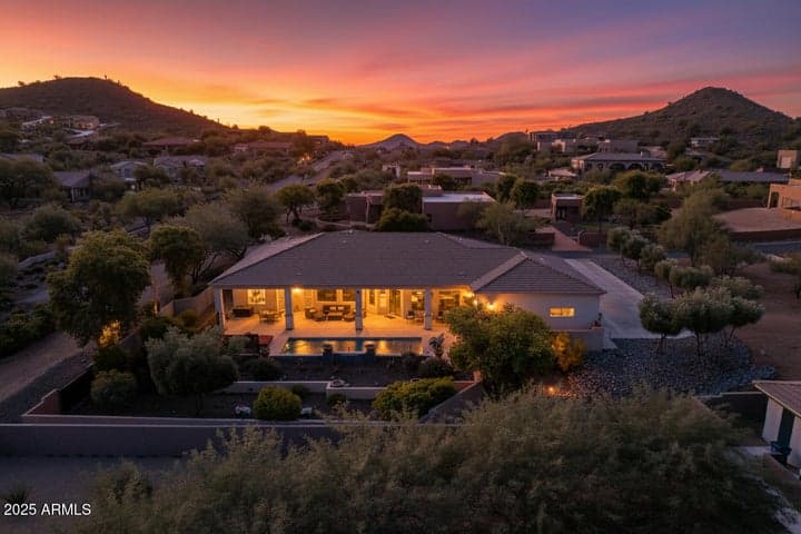 14 W SUMMERSET Drive, Phoenix, AZ