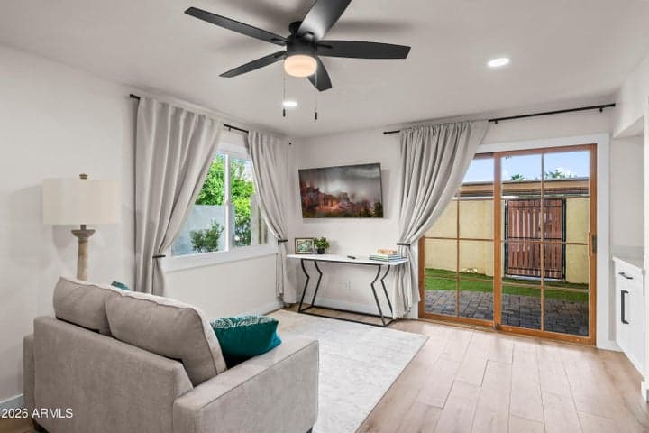 7901 E KEIM Drive, Scottsdale, AZ