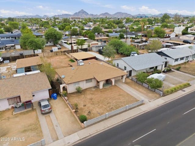 1350 E OSBORN Road, Phoenix, AZ