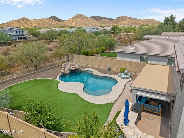 1948 W Black Hill Road, Phoenix, AZ