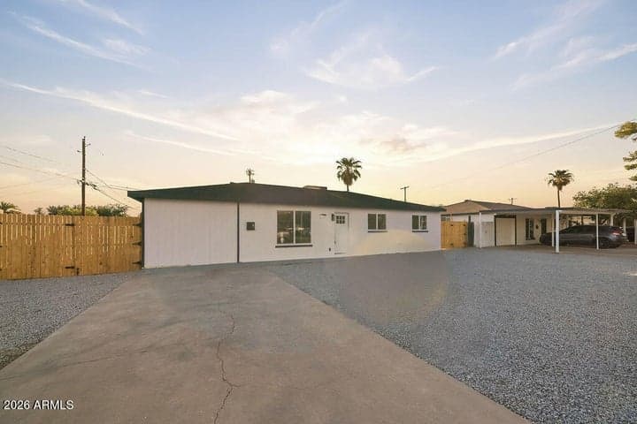 5534 N 31ST Drive, Phoenix, AZ