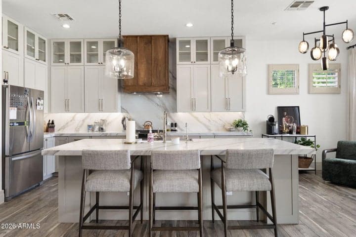 10412 E ACOMA Drive, Scottsdale, AZ