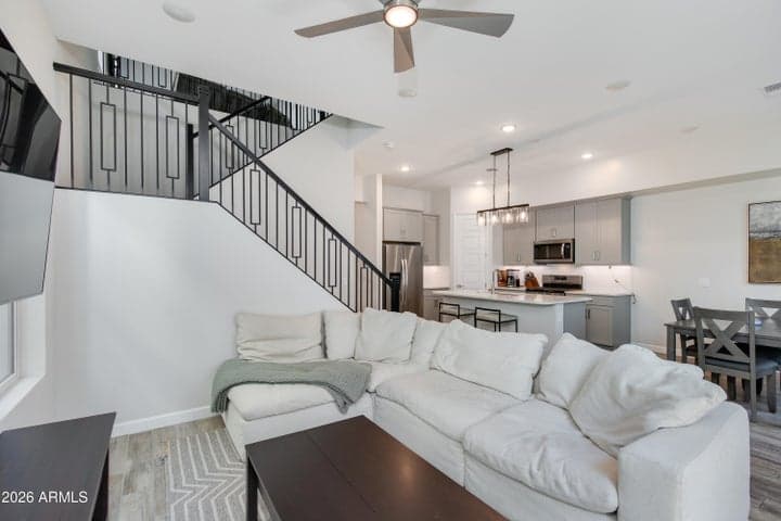 5058 E HARTFORD Avenue, Scottsdale, AZ
