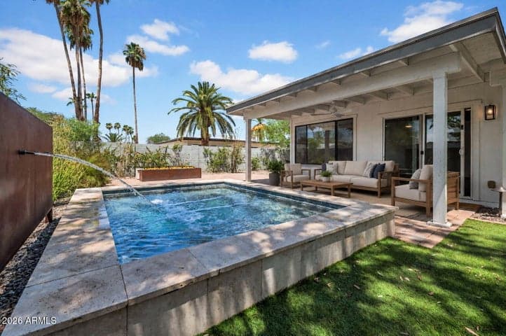 5219 E WINCHCOMB Drive, Scottsdale, AZ