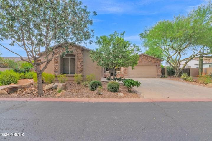 1122 E LONGHORN Place, Chandler, AZ