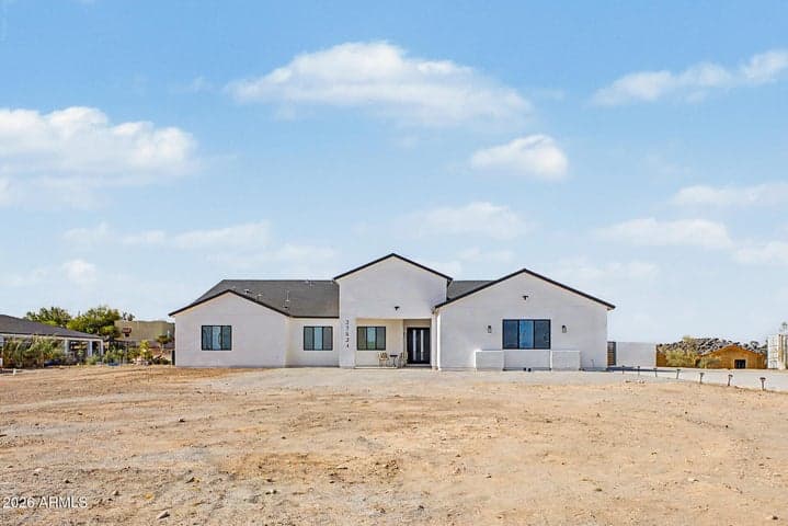 33634 W EARLL Drive, Tonopah, AZ