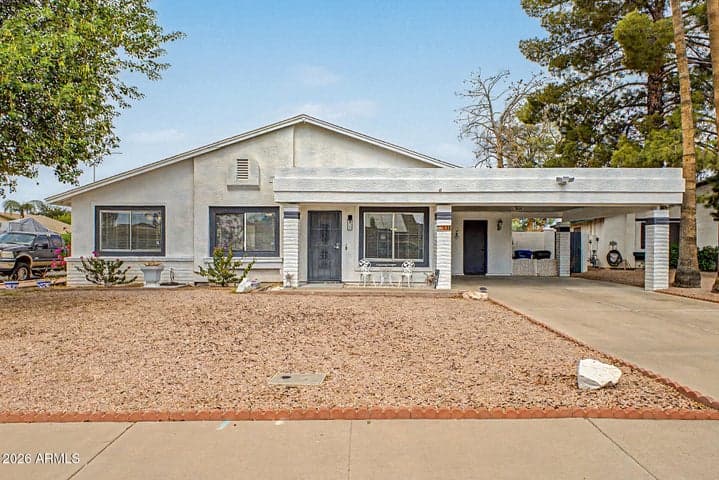 730 S WHITING Circle, Mesa, AZ