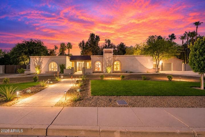 6504 W CORRINE Drive, Glendale, AZ