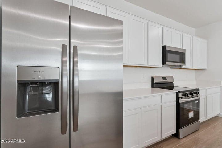 26009 W LYNNE Lane, Buckeye, AZ