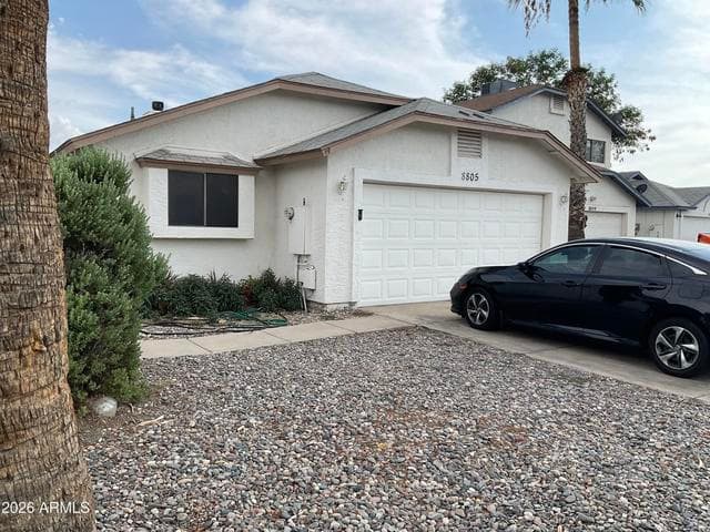 8805 W VALE Drive, Phoenix, AZ