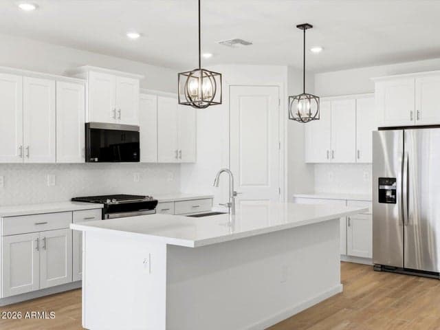 8439 W SARATOGA Way, Florence, AZ
