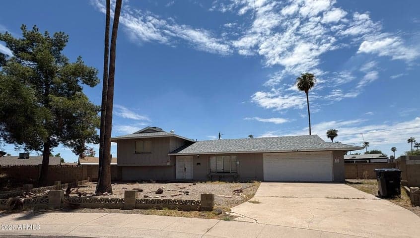 4137 W LUKE Avenue, Phoenix, AZ