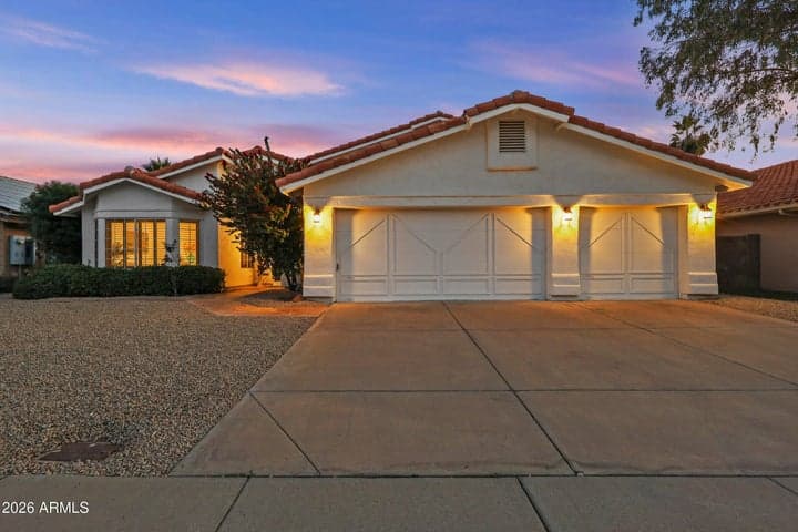 4553 E CAROLINA Drive, Phoenix, AZ