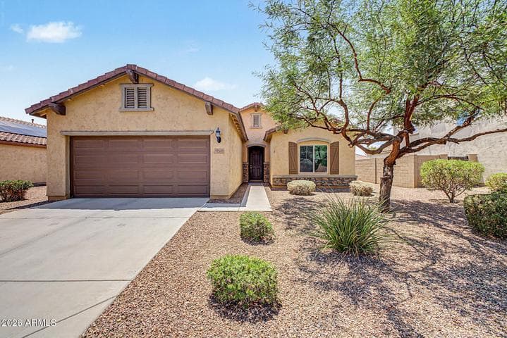 17549 W PINNACLE VISTA Drive, Surprise, AZ