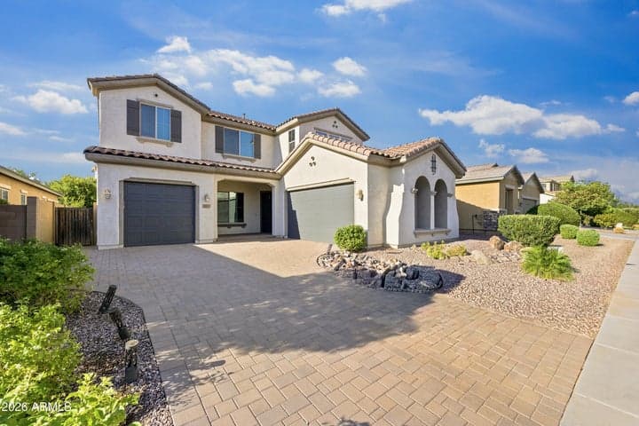 1930 E HORSESHOE Drive, Chandler, AZ