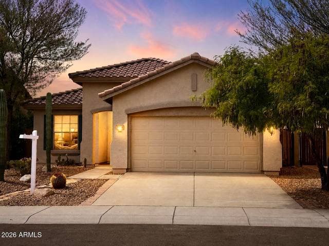 2568 W BISBEE Way, Phoenix, AZ