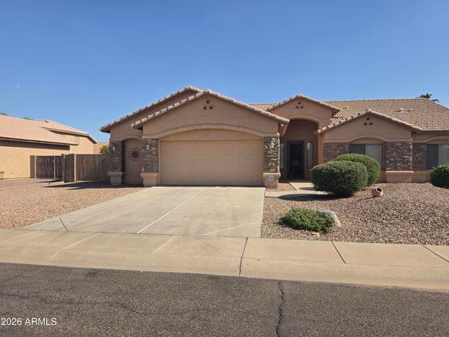 119 W ROCK CREEK Place, Casa Grande, AZ