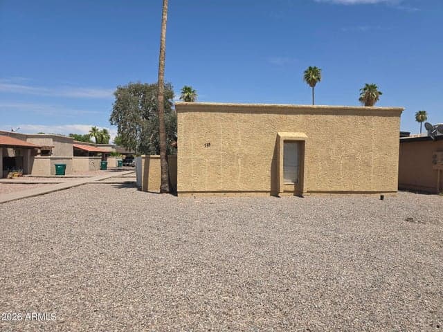 715 N ARROWHEAD Drive #3, Chandler, AZ