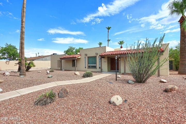 2131 E GENEVA Drive, Tempe, AZ