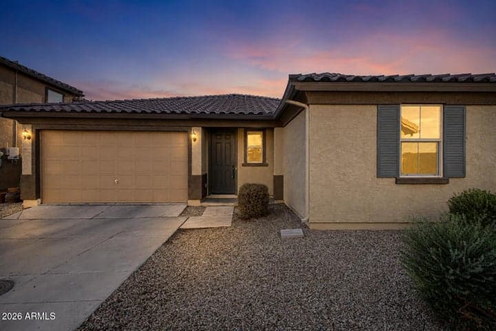 16664 W JENAN Drive, Surprise, AZ
