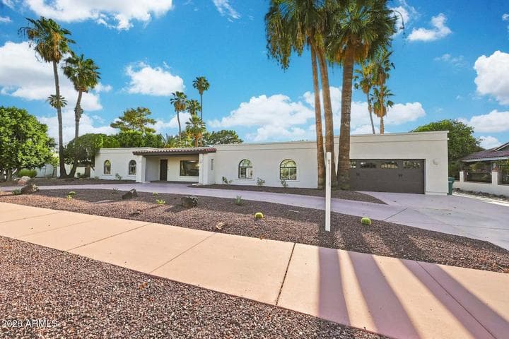 1124 N VILLA NUEVA Drive, Litchfield Park, AZ