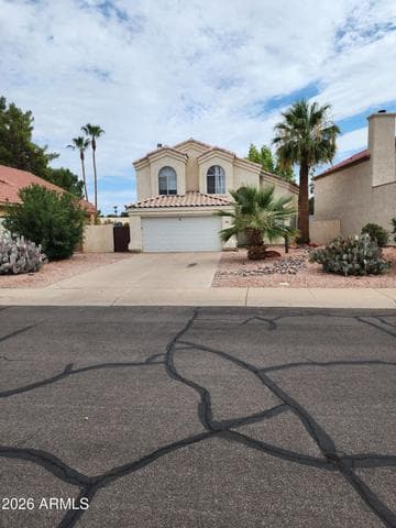 180 S WILLOW CREEK Street, Chandler, AZ