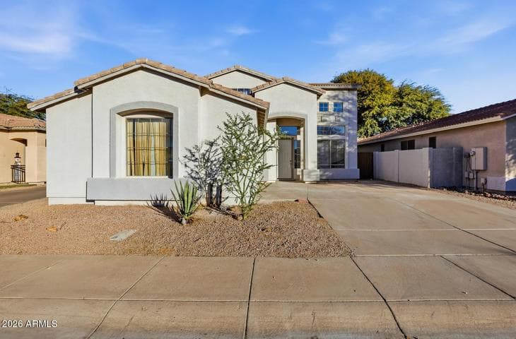 220 W BEECHNUT Place, Chandler, AZ