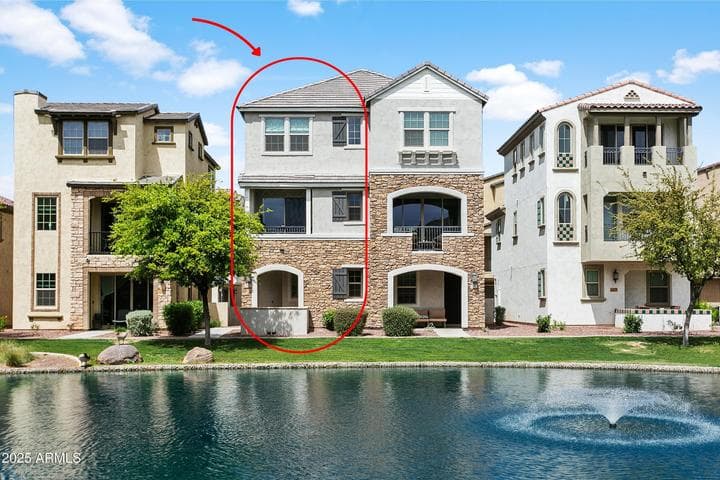1661 E HAMPTON Lane, Gilbert, AZ