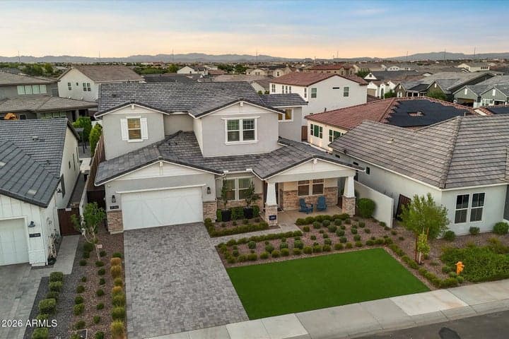 17302 W GRETNA Street, Surprise, AZ