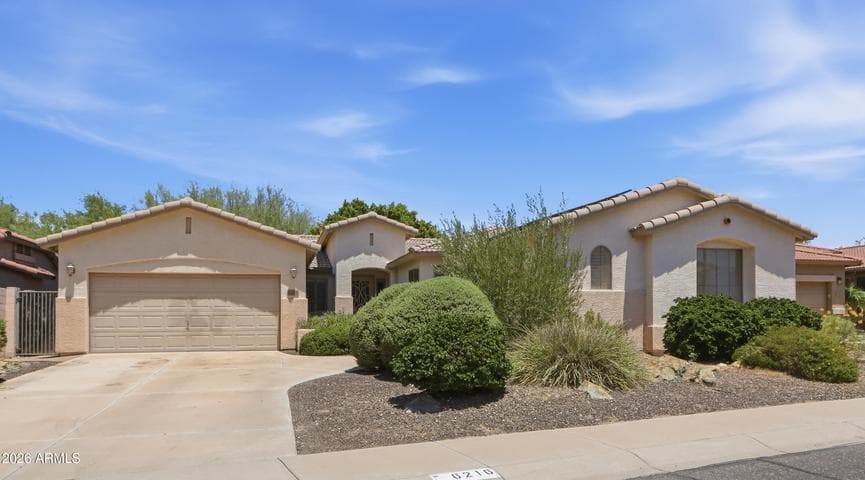 6216 W HEDGEHOG Place, Phoenix, AZ