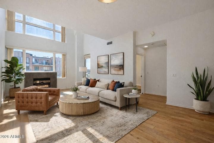 17 W vernon Avenue #621, Phoenix, AZ