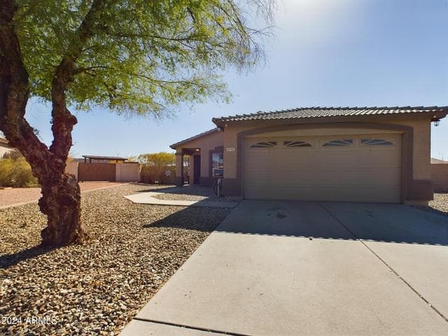 8735 W ROYAL PALM Road, Peoria, AZ