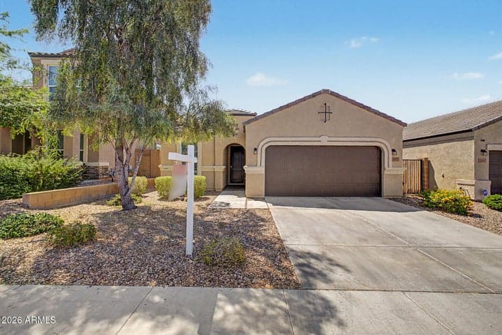 2011 W YELLOWBIRD Lane, Phoenix, AZ