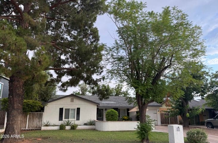 3907 E DEVONSHIRE Avenue, Phoenix, AZ