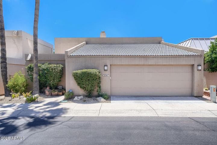 3047 E STELLA Lane, Phoenix, AZ
