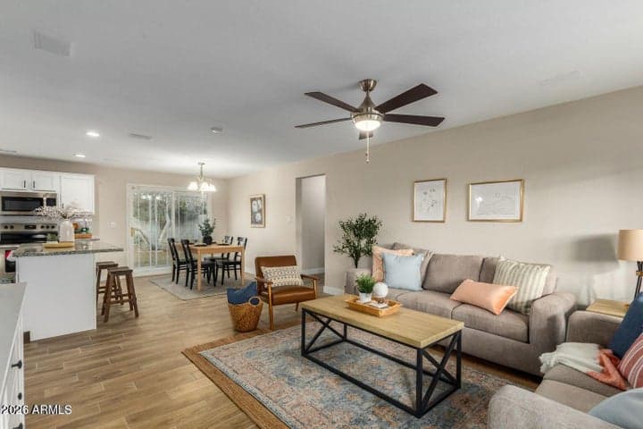 14436 N 34TH Place, Phoenix, AZ
