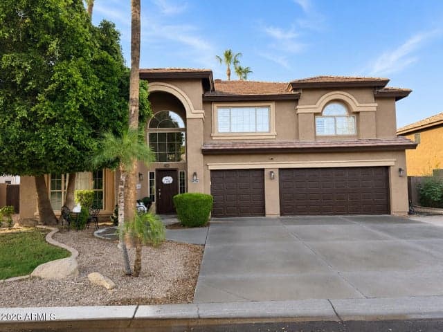 12946 W LUCHANA Drive, Litchfield Park, AZ