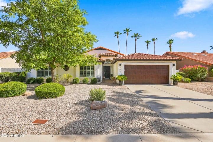 5519 E GRANDVIEW Road, Scottsdale, AZ