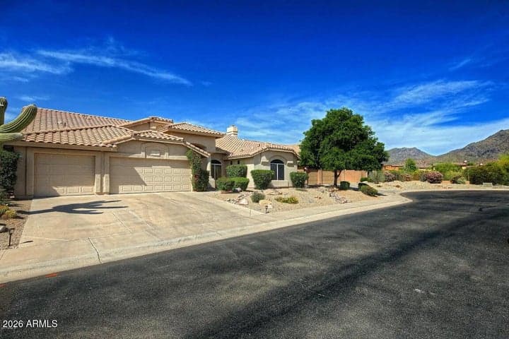 9574 E KIMBERLY Way, Scottsdale, AZ