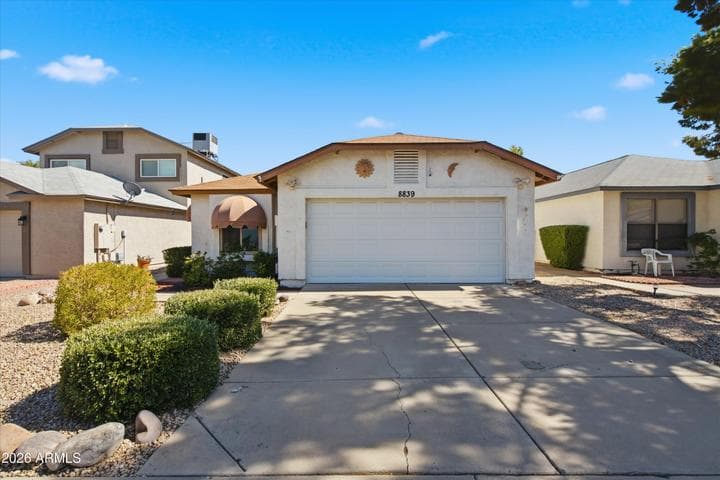 8839 W BLUEFIELD Avenue, Peoria, AZ