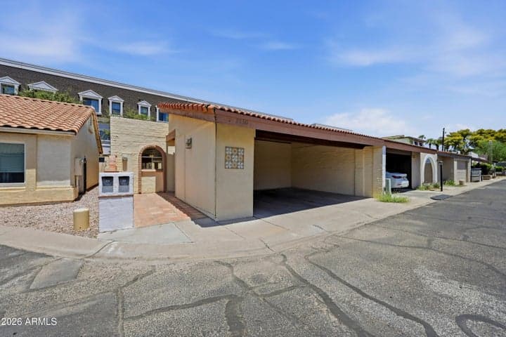 2630 E Roma Avenue, Phoenix, AZ