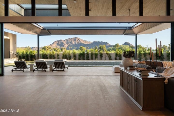 5909 E SANNA Street, Paradise Valley, AZ