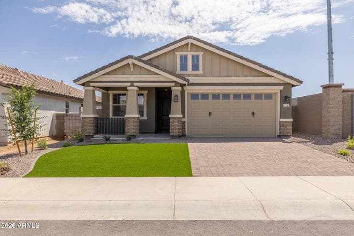 3250 W Molino Road, San Tan Valley, AZ