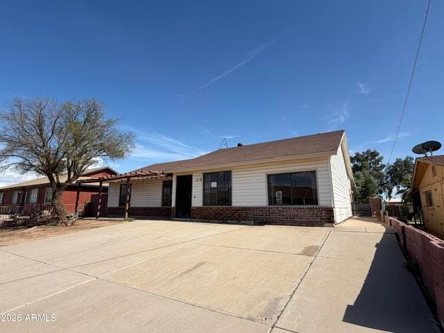 1131 E BISNAGA Street, Casa Grande, AZ