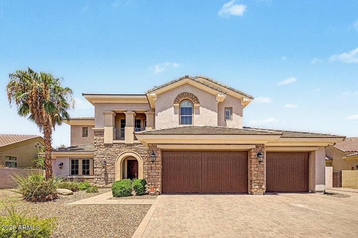 294 W GRAND CANYON Drive, Chandler, AZ