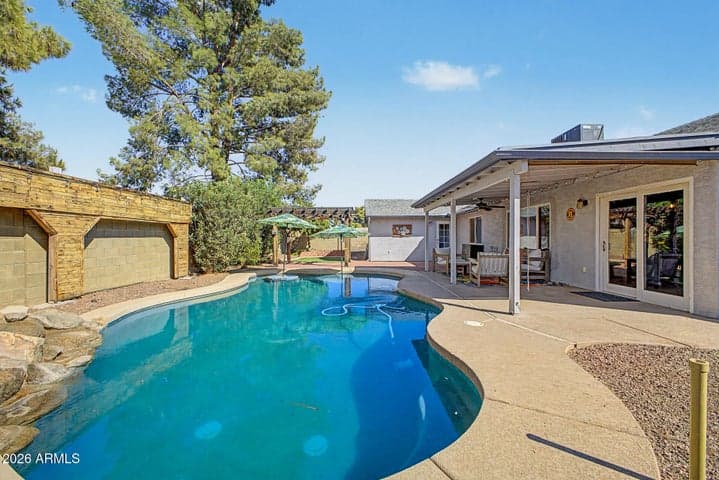 5620 W FRYE Road, Chandler, AZ