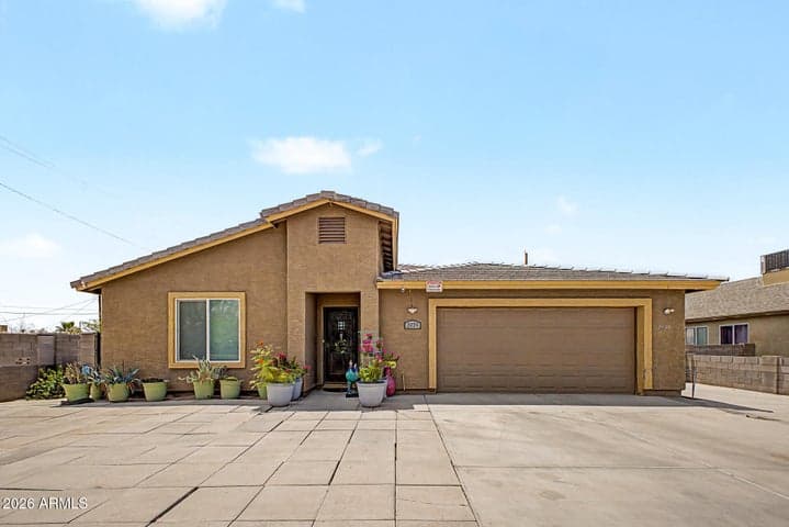 1939 E ENCINAS Lane, Phoenix, AZ