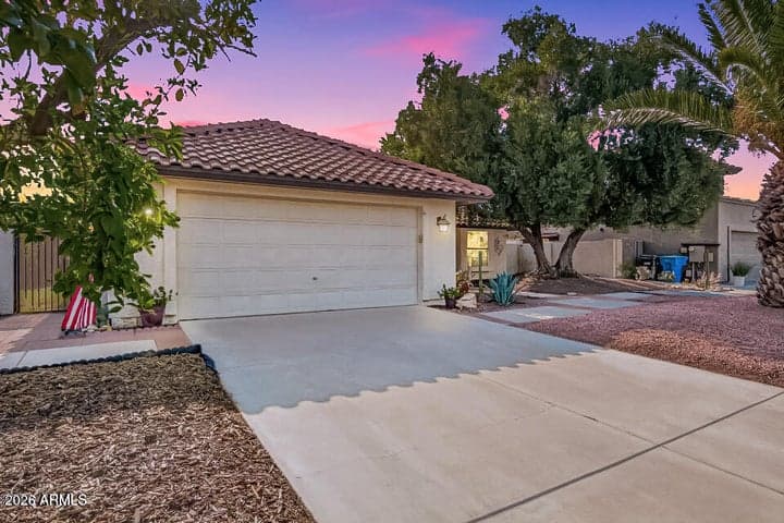 15014 N 48TH Place, Scottsdale, AZ