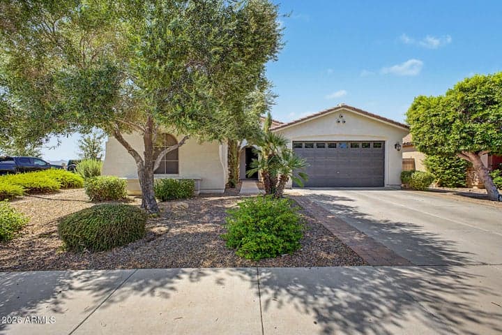 2769 E RAKESTRAW Lane, Gilbert, AZ